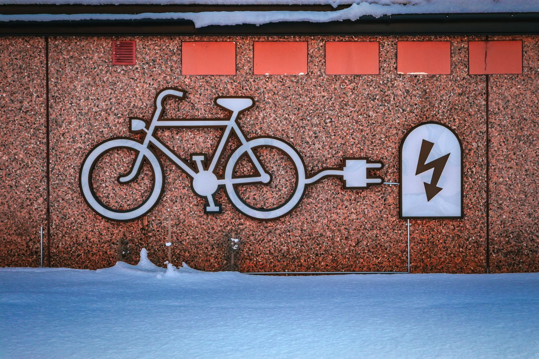 Winter Electric Bike Riding: UK Tips for Safe and Comfortable Commuting